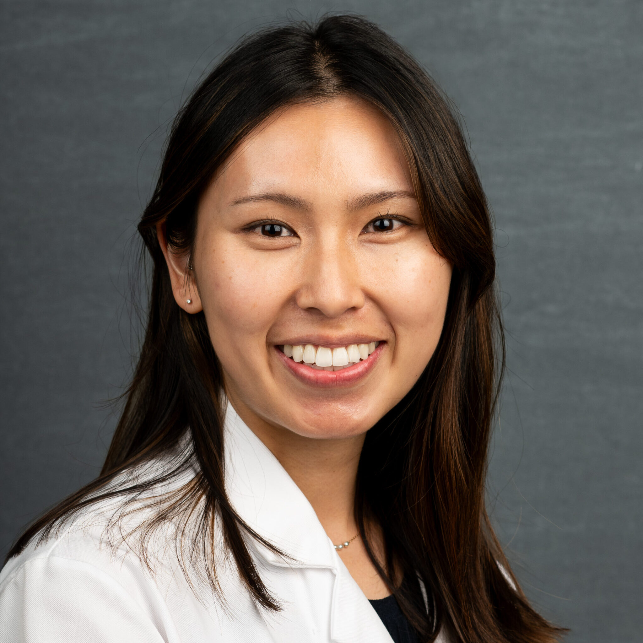 Dr. Jessica Le
